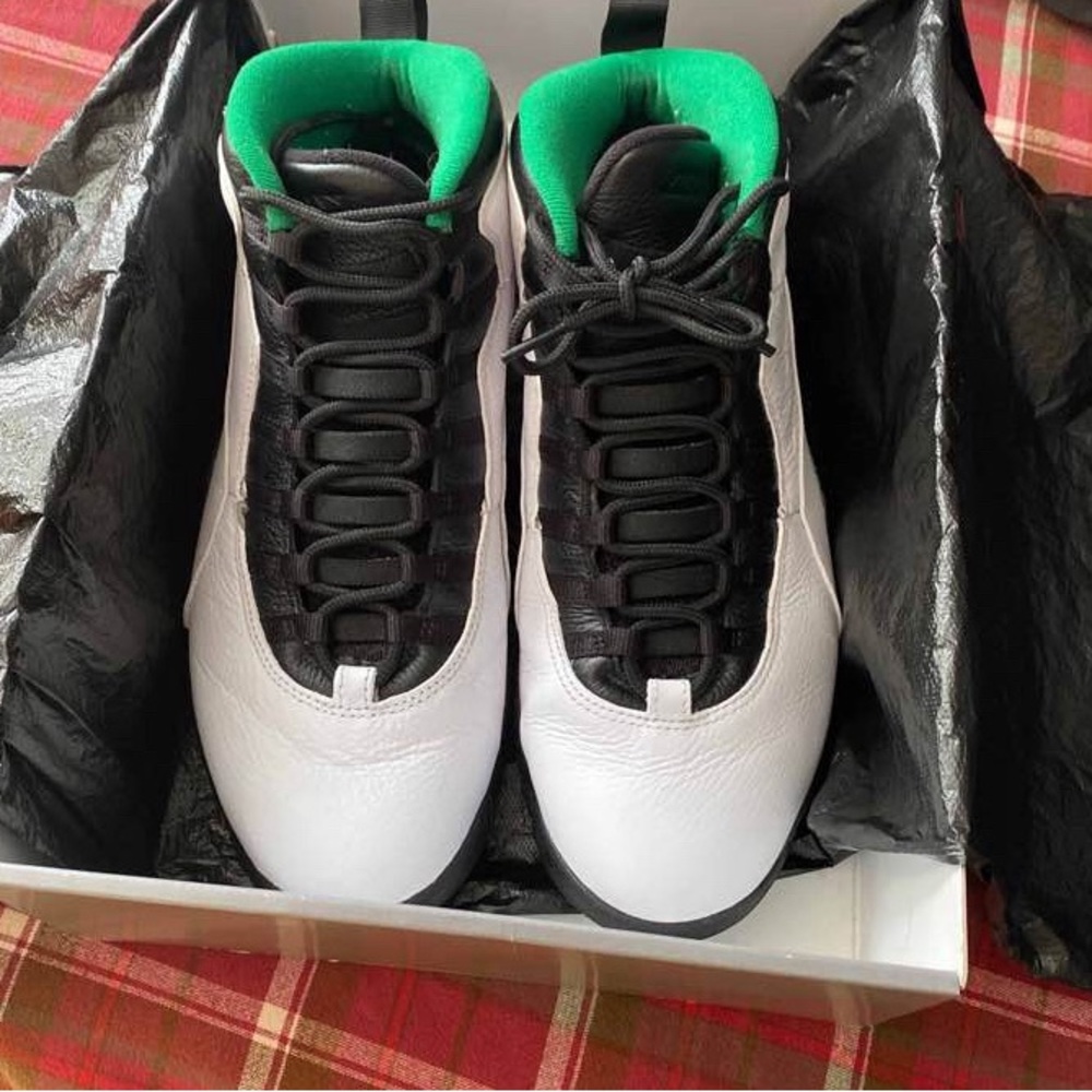 Jordan 10 “Seattle”